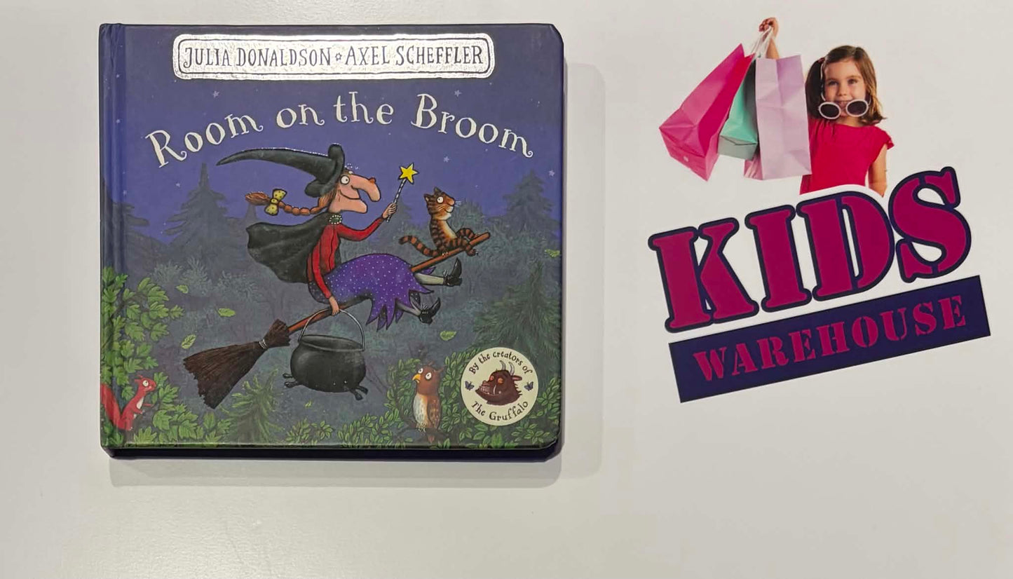 Room On The Broom (Boardbook) - Julia Donaldson, Axel Scheffler