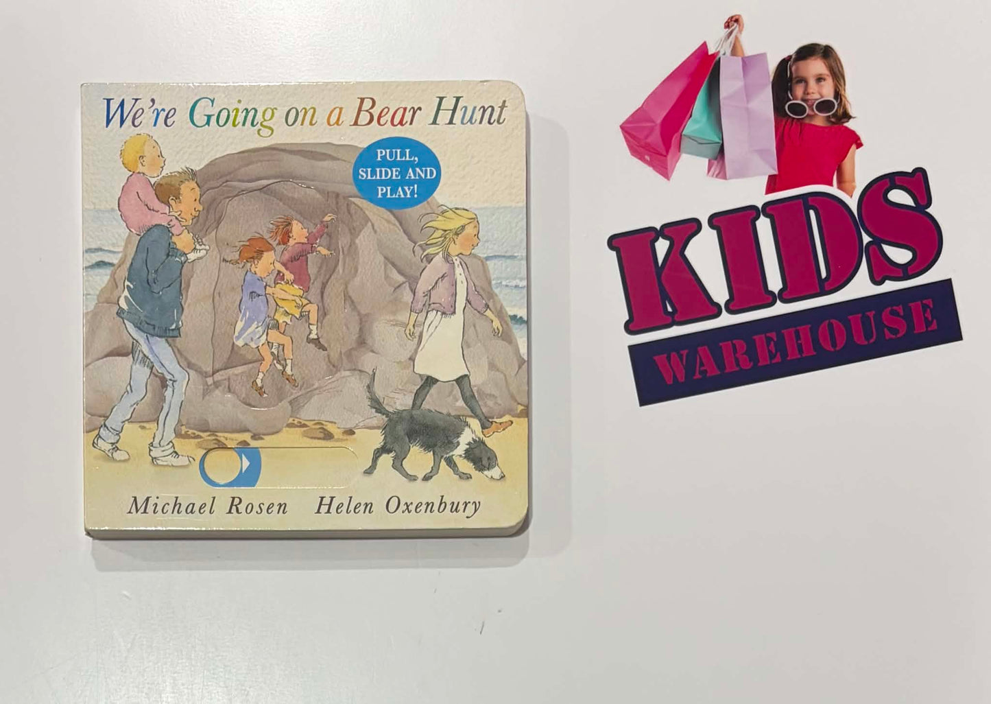 We're Going On A Bear Hunt Pull & Slide (Boardbook) - Michael Rosen, Helen Oxenbury