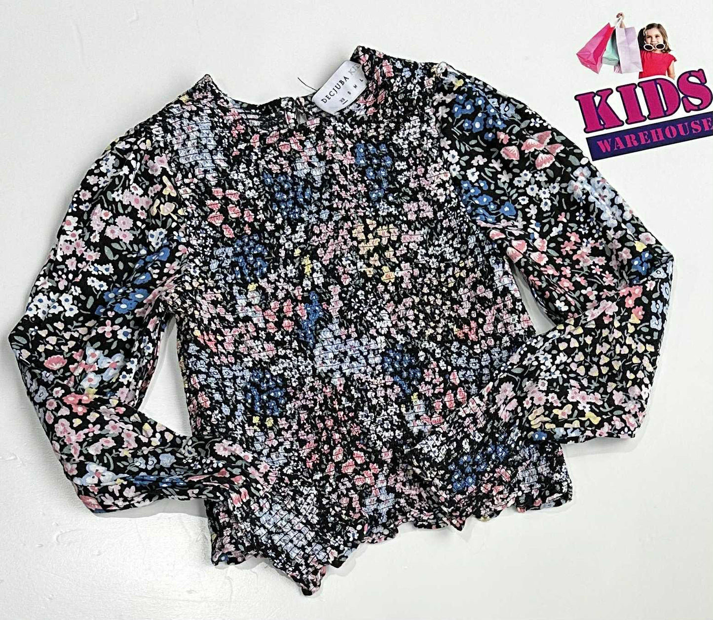 Decjuba Kids Black Top With Flower Pattern Size 6