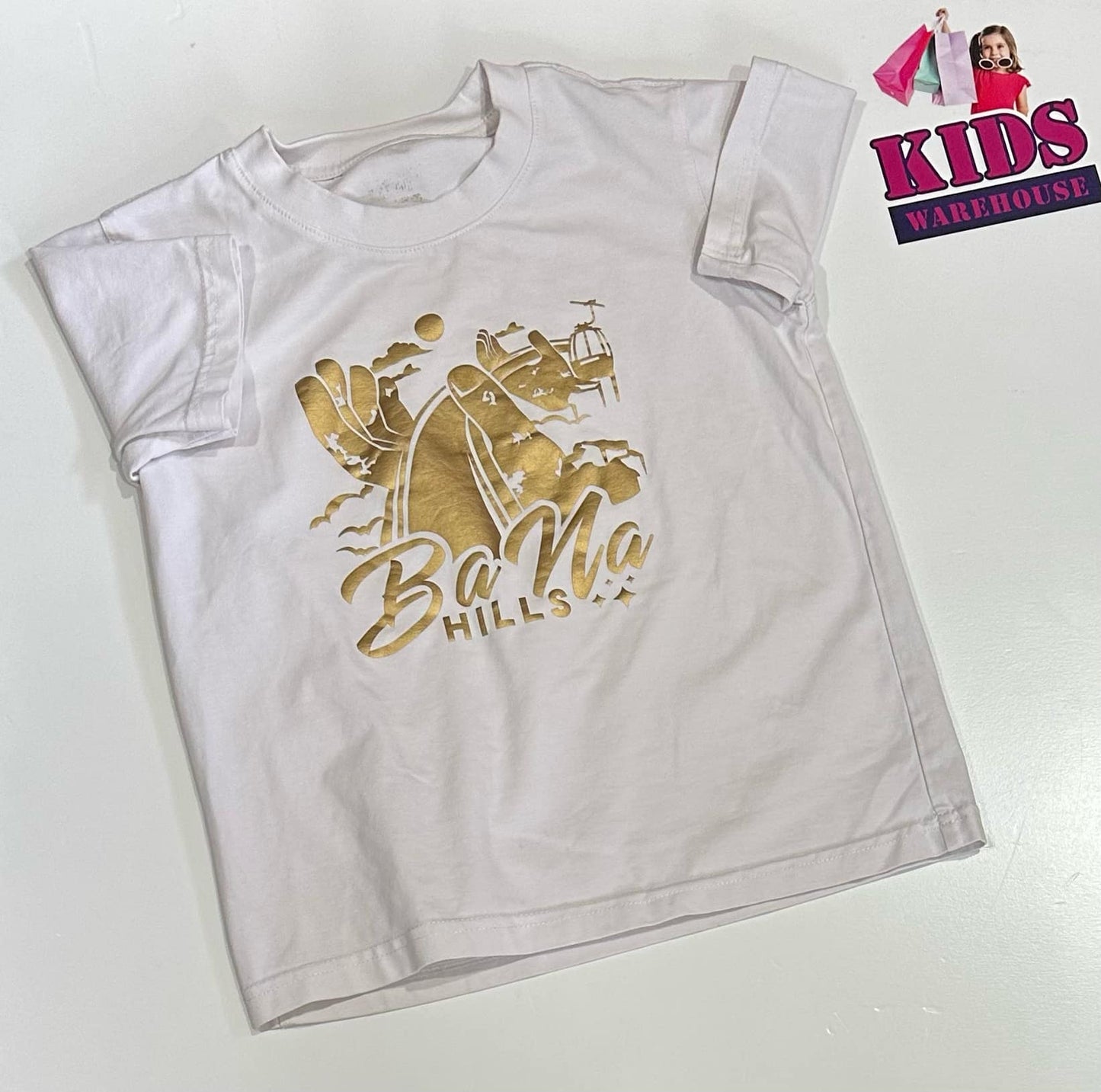 Ba Na Hills White & Gold Top Size 5