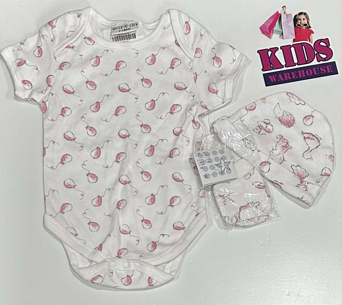 Watch Me Grow White & Pink Bodysuit With Balloon Pattern & Beanie Size 00