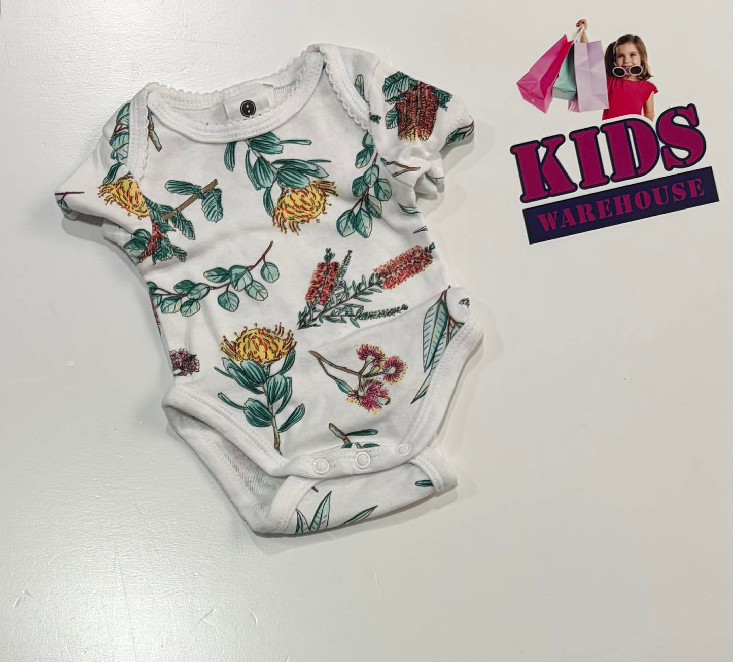 Premmie Dymples White Bodysuit With Leaf & Flower Pattern Size 00000