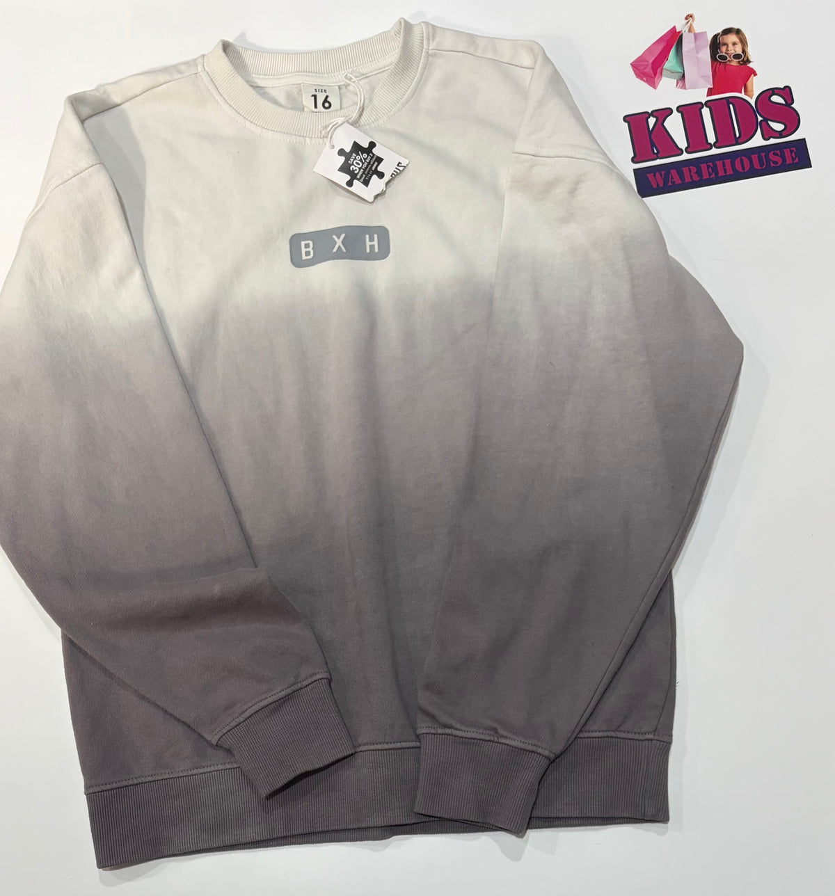 Not Used Bauhaus White, Grey Sweater Size 16