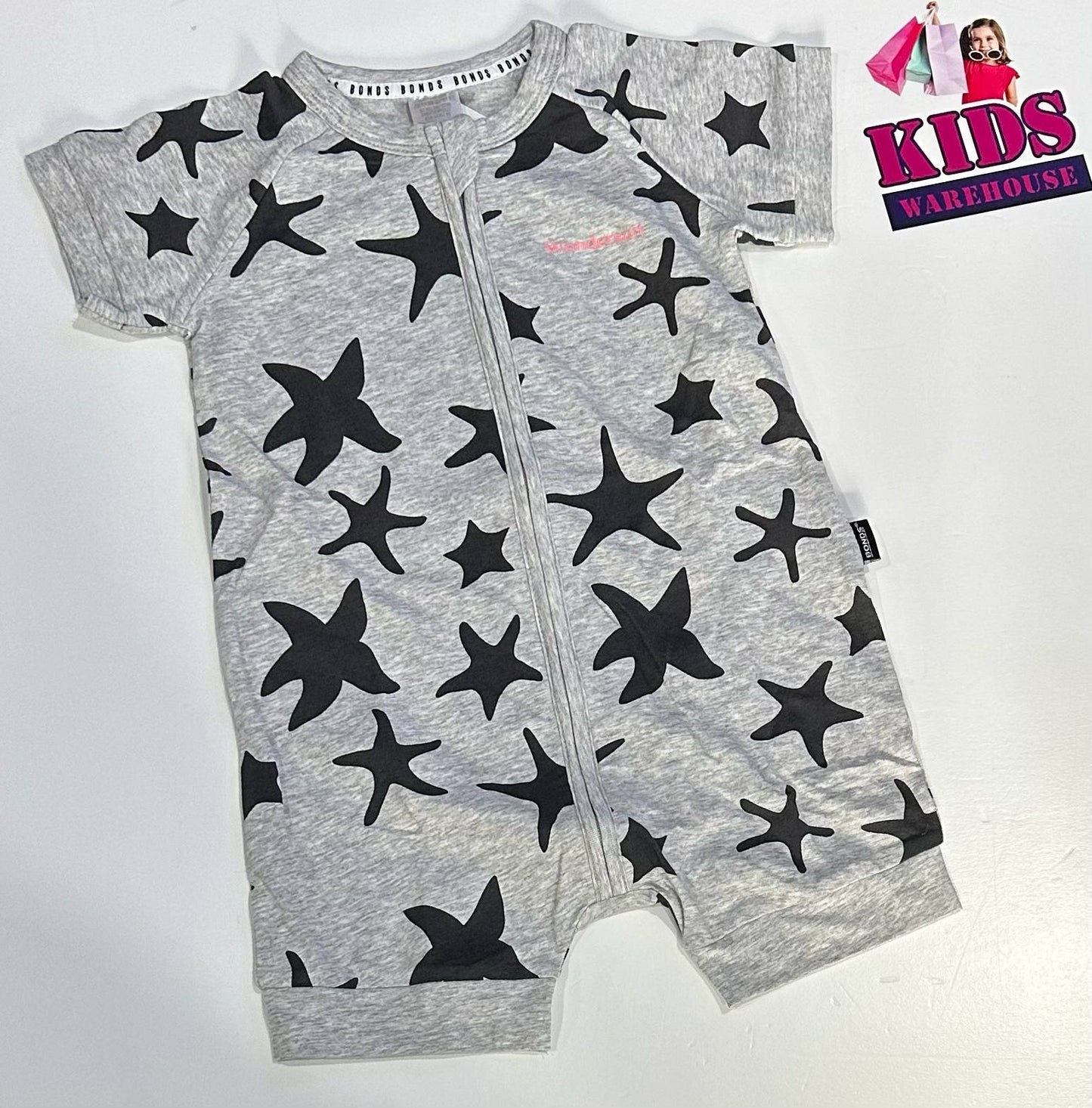 Bonds Grey Bodysuit With Star Pattern Size 1