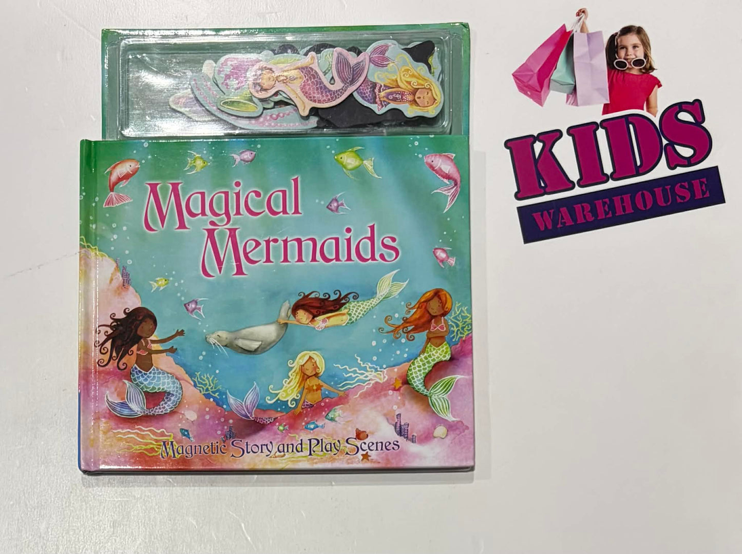 Magical Mermaids Magnetic Story And Play Scenes (Boardbook) - Michelle Trowell, Kristen Richards
