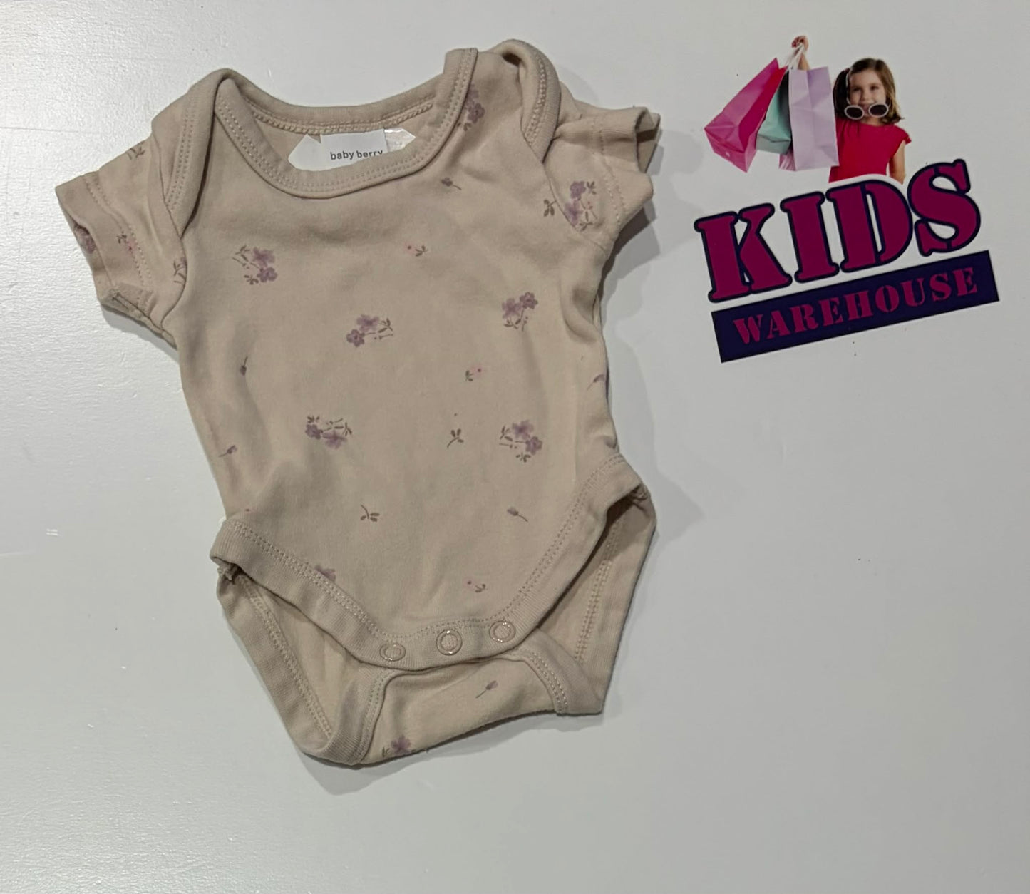 Premmie Baby Berry Cream Bodysuit With Pink Flower Pattern Size 00000