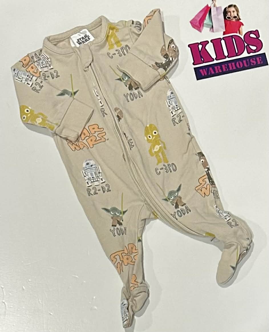 Star Wars Cream Jumpsuit With Yoda, R2D2 & C3PO Pattern Size 0000