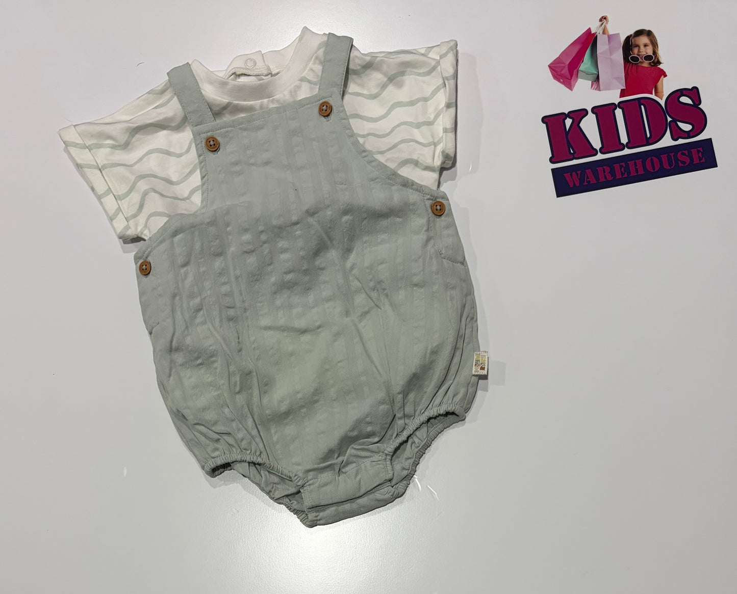 Maybe Baby White, Grey Stripe & Grey Bodysuit 2 Piece Set Size 0