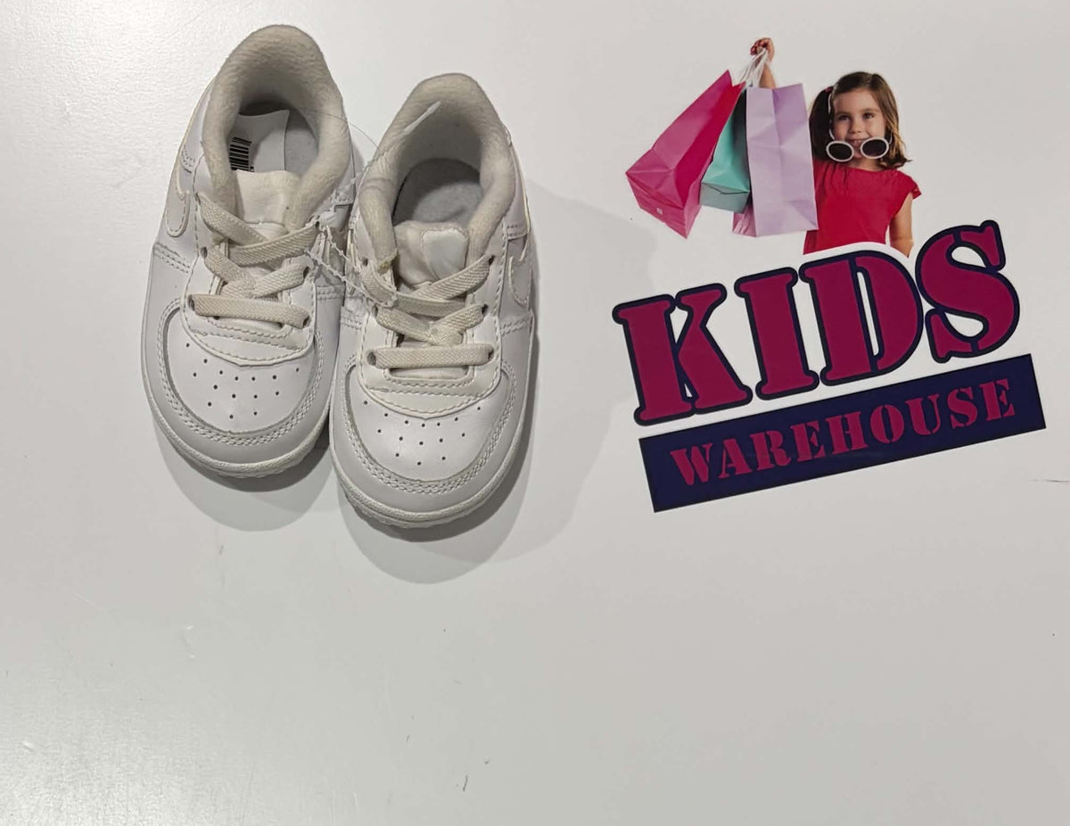 Nike White Runners Size US4/UK3 (Toddler)