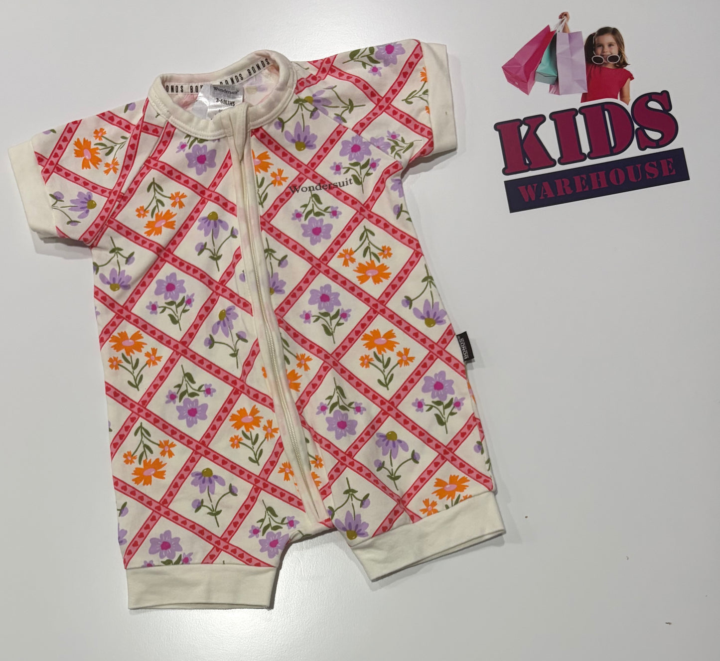 Bonds Wondersuit White, Red Heart, Floral Print Jumpsuit Size 00