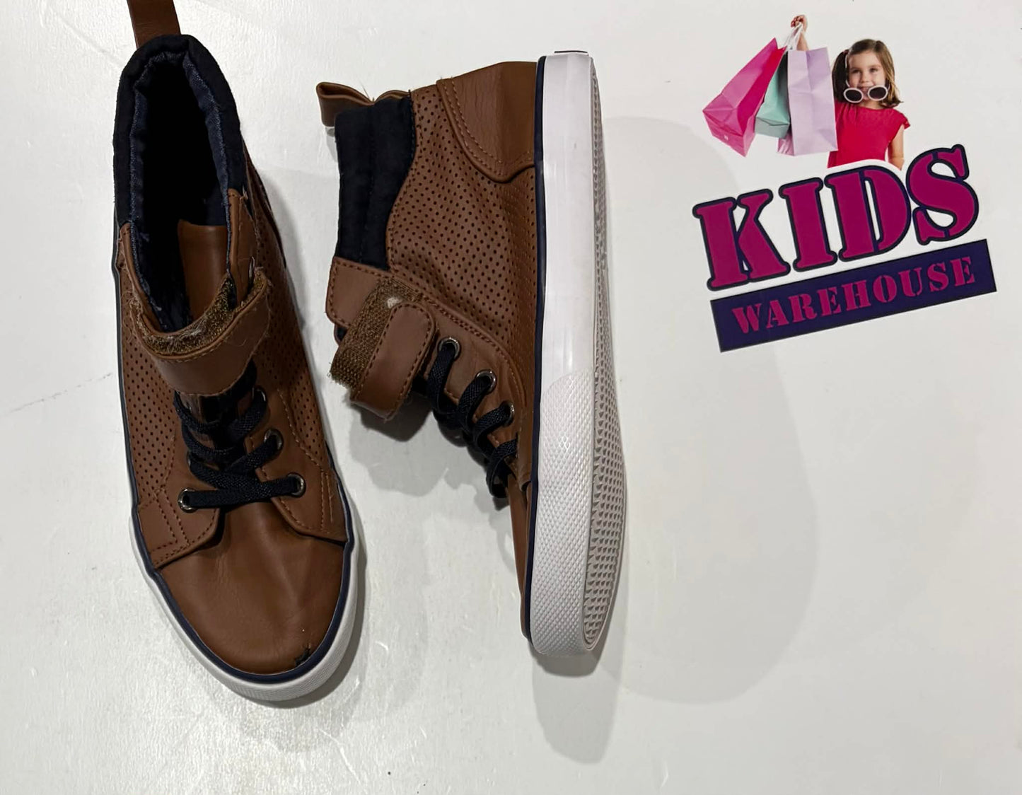 Ciao Brown Runners Size UK13 (Older Child)