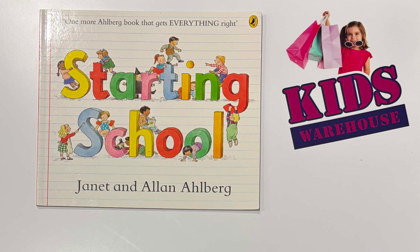 Starting School - Janet Ahlberg, Allan Ahlberg