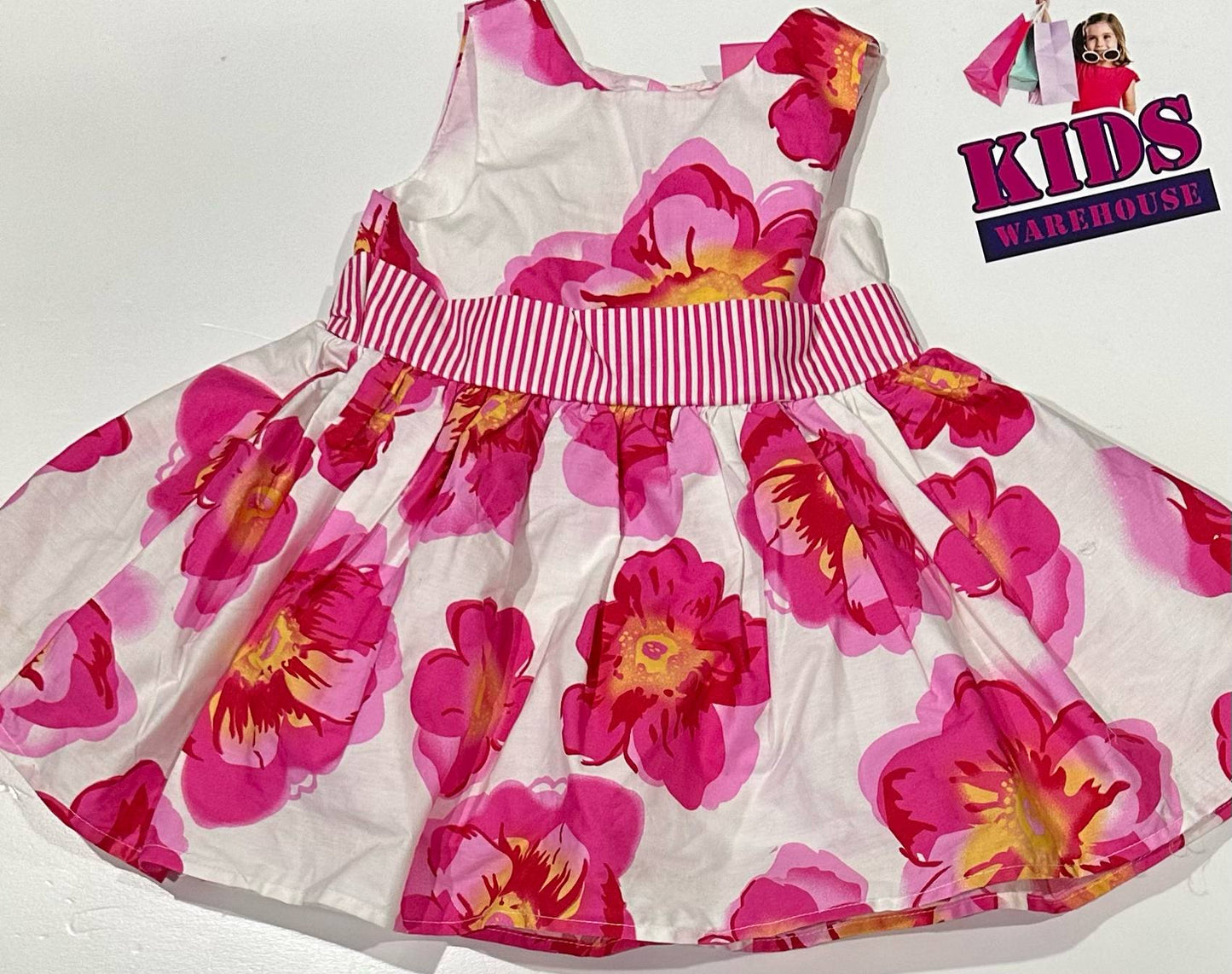 Cinnamon White Dress With Pink Flower Pattern Size 0