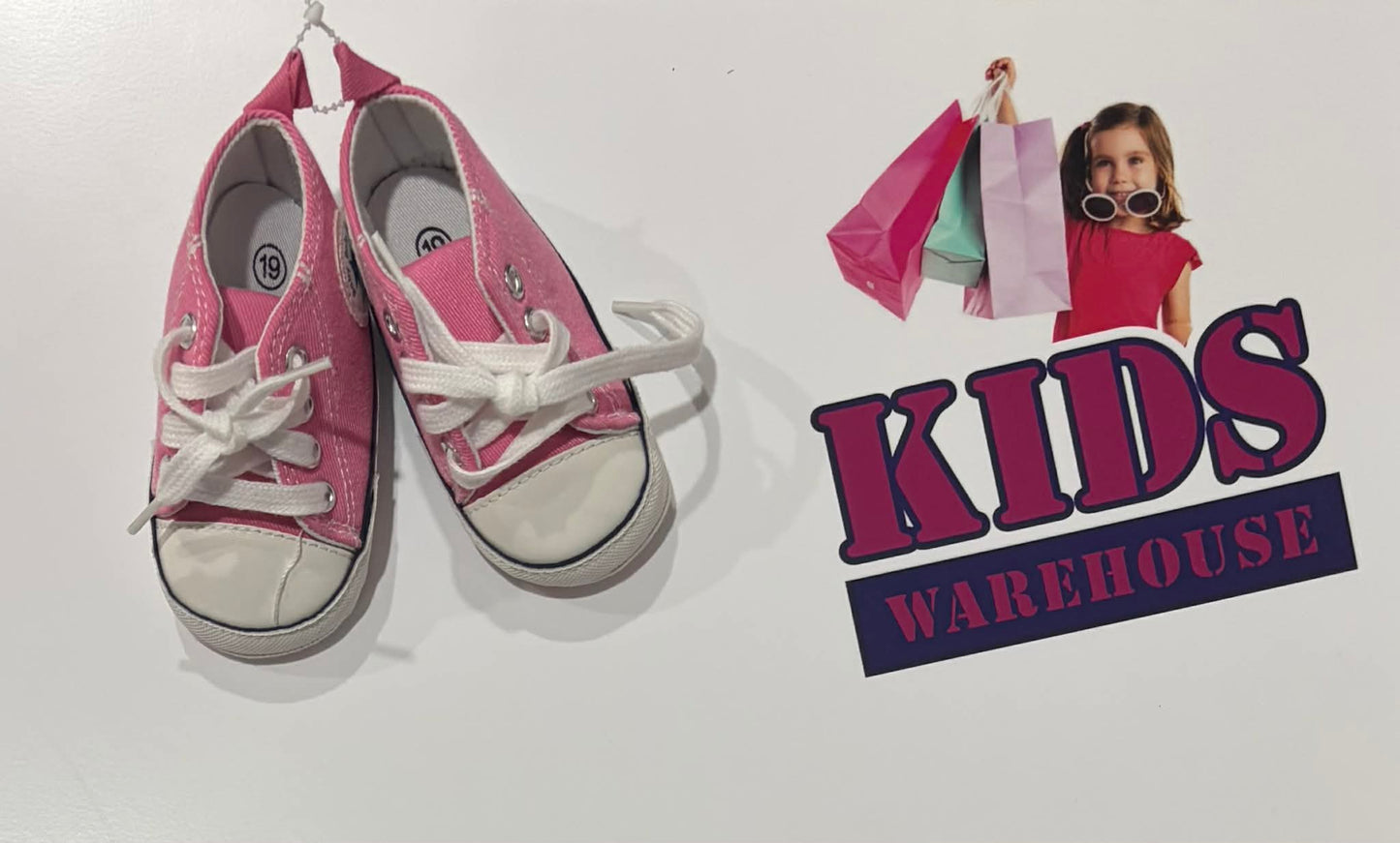 Converse Baby Baby Pink Runners Size 4 (Toddler/Child)