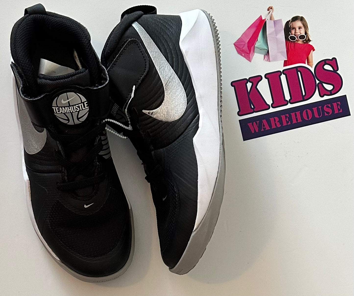 Team Hustle Black Runners Size UK1.5/US2 (Older Child)