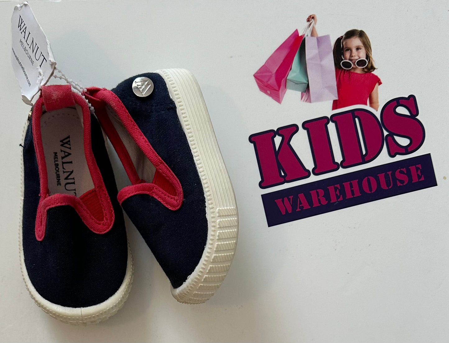 New Walnut Melbourne Blue & Pink Shoes Size 4 (Toddler)