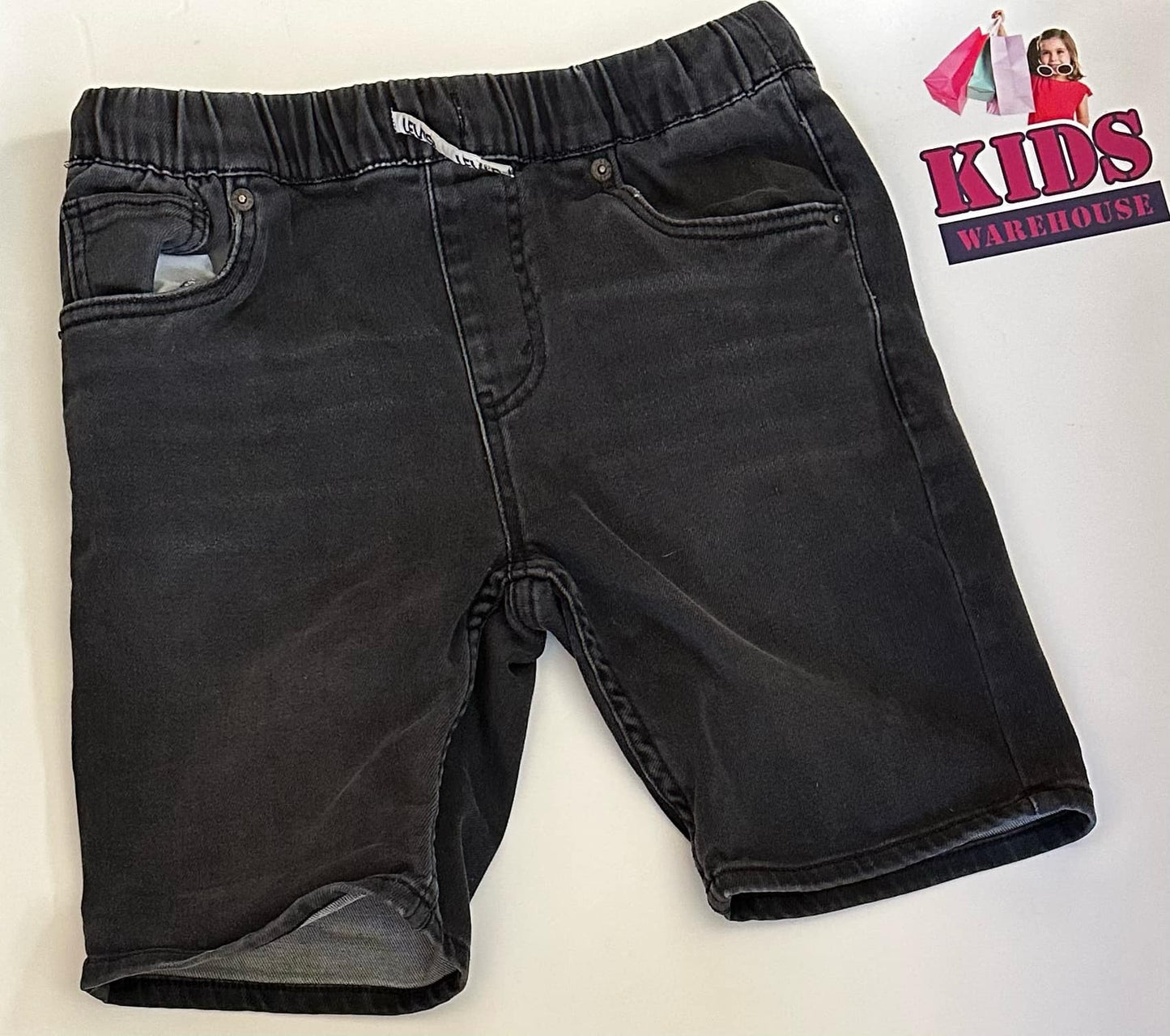 Levi’s Skinny Black Jean Shorts Size 10