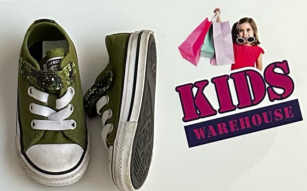 Converse Green Runners Size 4 (Toddler)