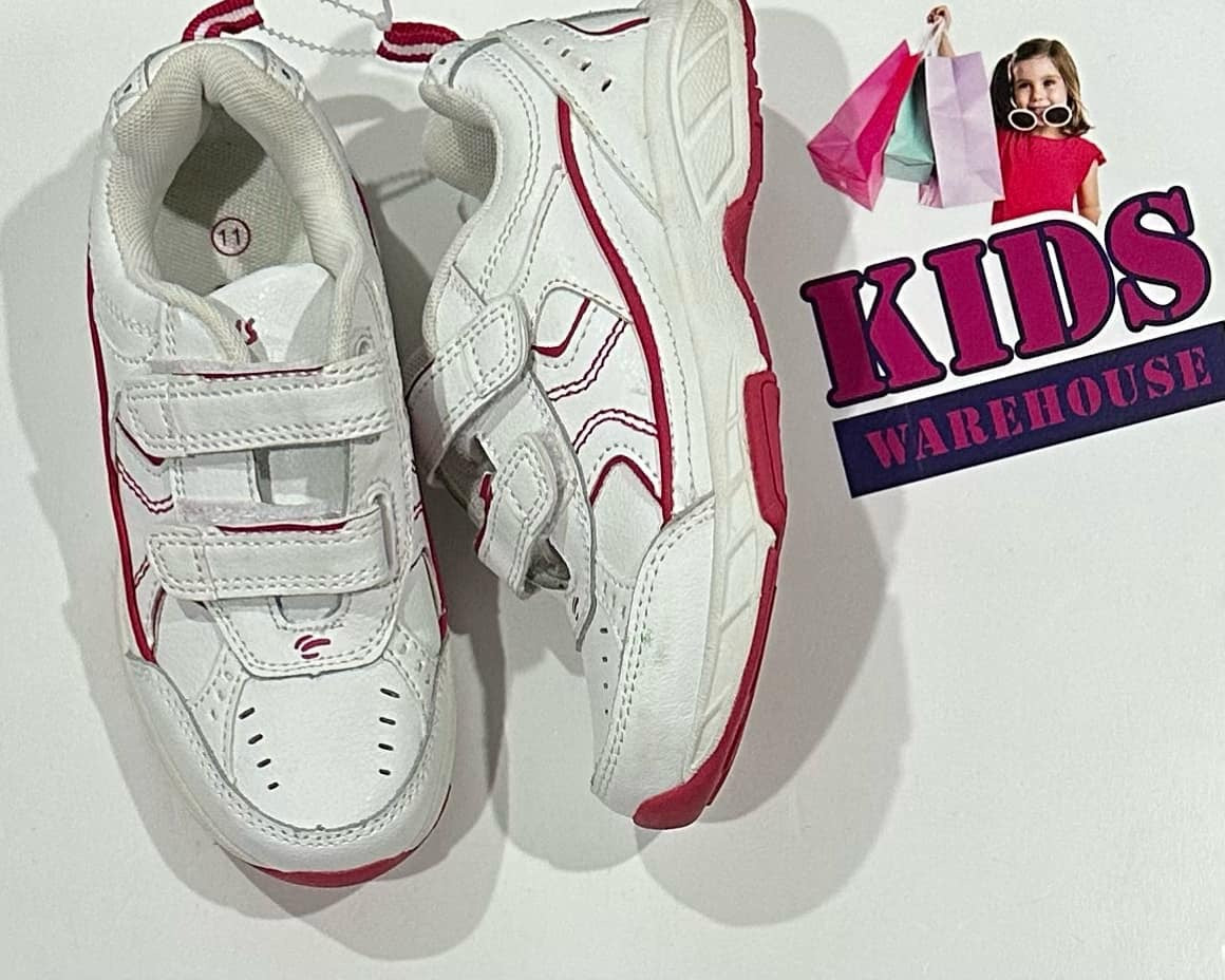 Clarks White, Pink Runners Size 11 (Child/Older Child)