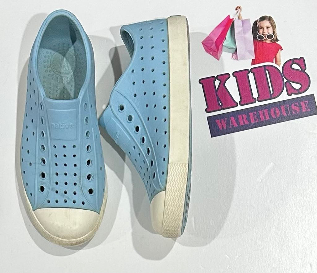 Native Blue, White Croc Runners Size 12