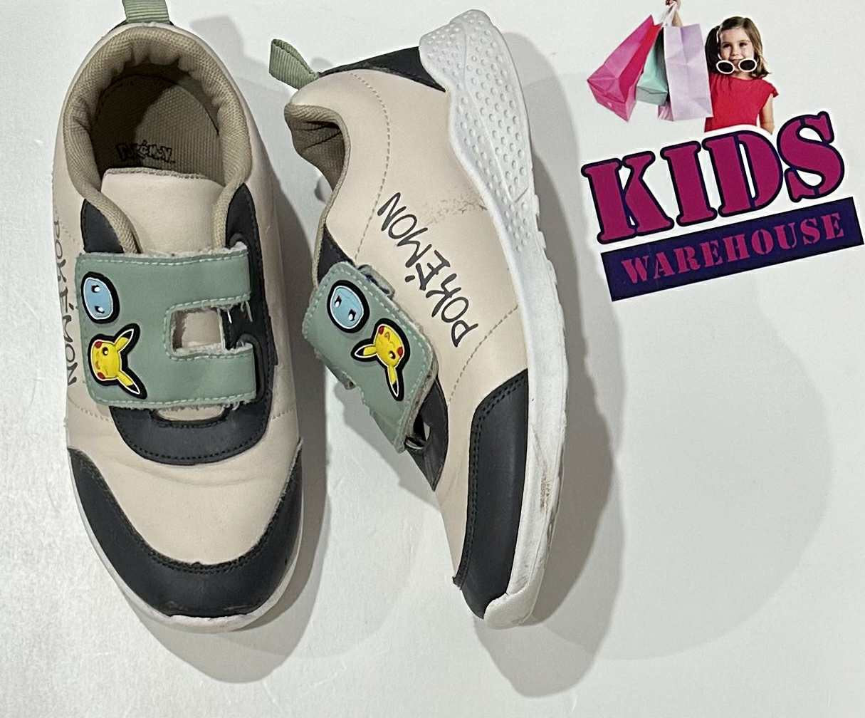 Pokémon Bauge, Grey Runners Size 2 (Older Child)