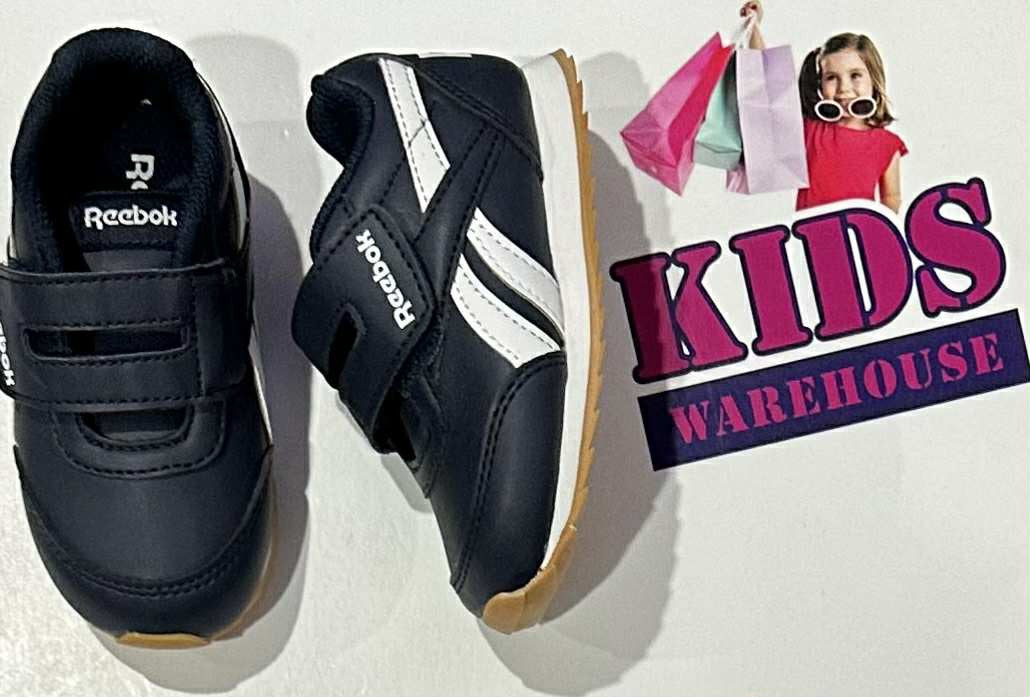 NEW Reebok Navy Blue, White Runners Size US5/UK4.5 (Toddler/Child)