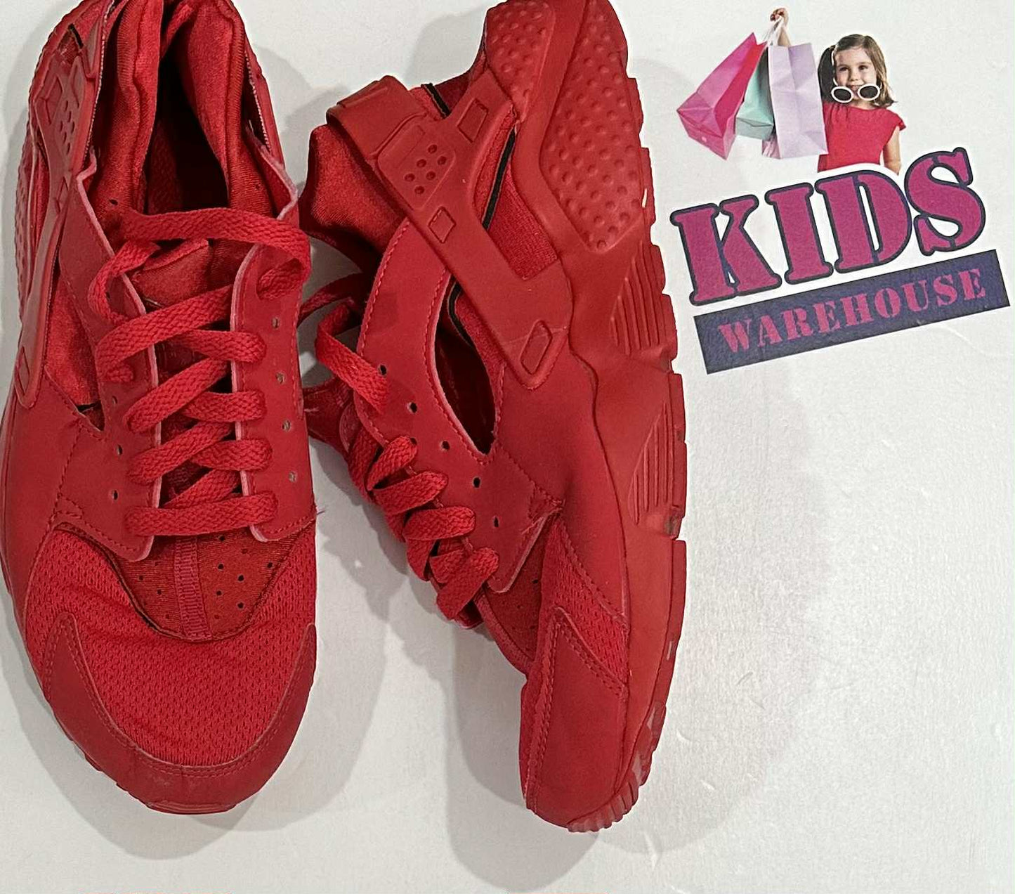 Nike Red Runners Size US7/UK6 (Older Child)