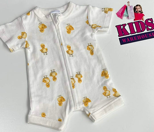 Premmie Baby Berry White Bodysuit With Yellow Baby Chicken Pattern Size 00000