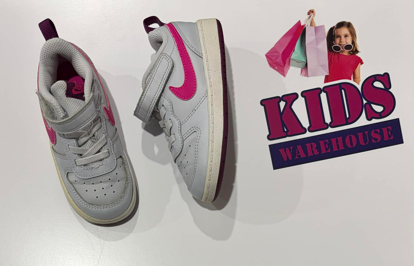 Nike White, Pink Runners Size US8/UK7.5 (Child)