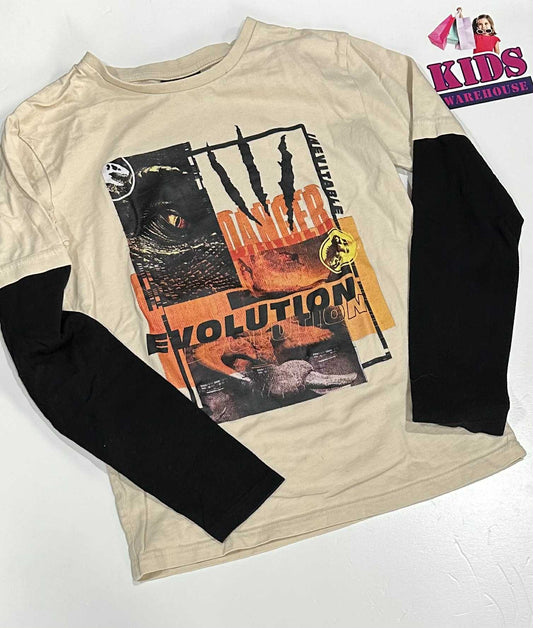 Jurassic World White & Black Top With Orange Dinosaur Print 12