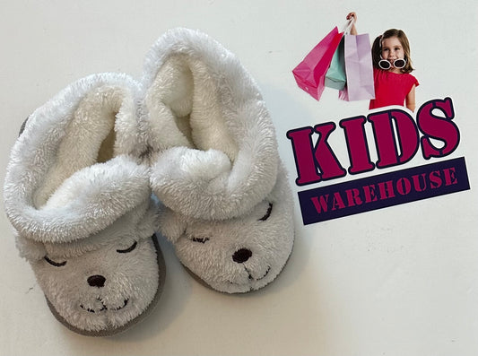 New Baby Sheridan Slippers Size 4 (Infant)