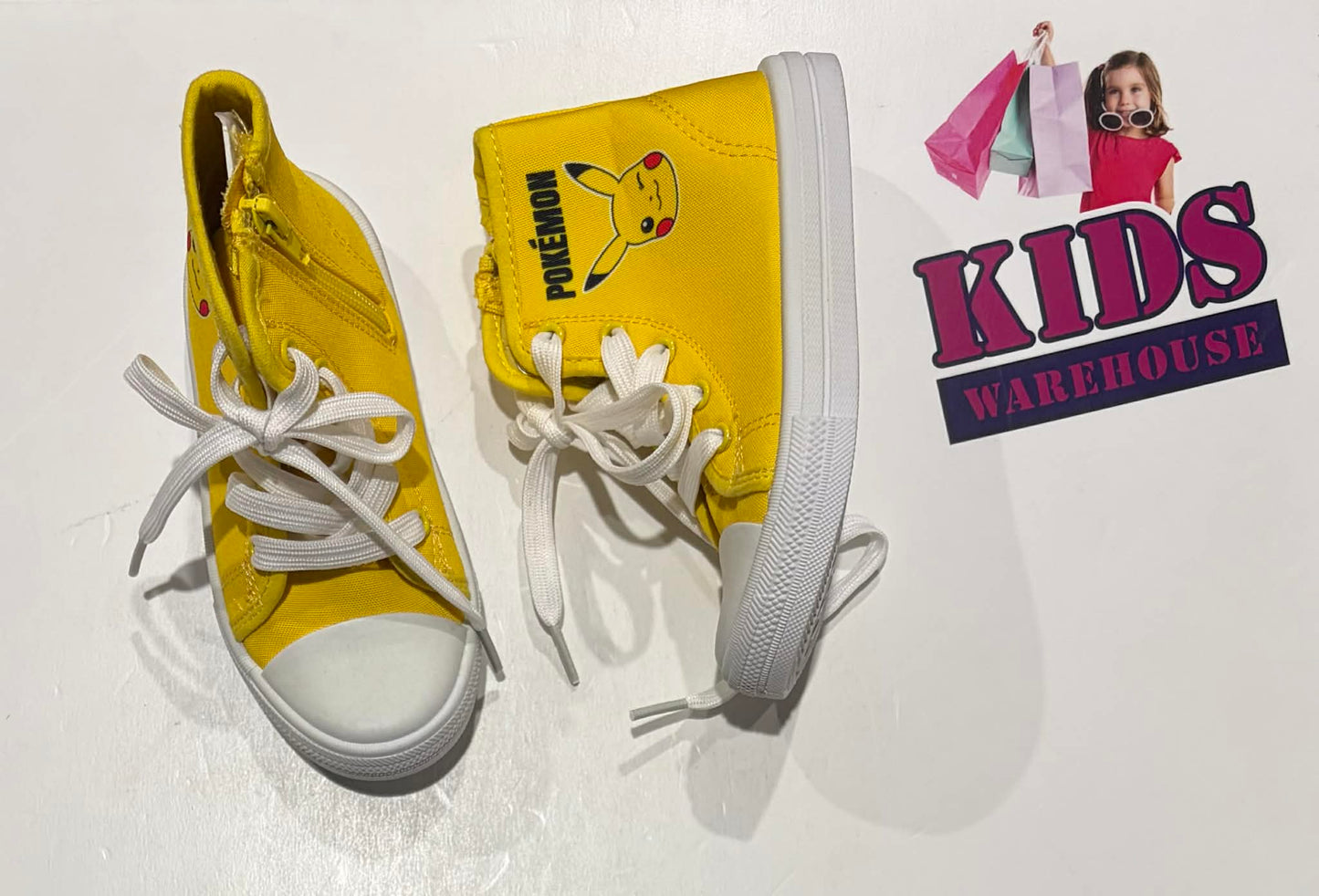 Pokémon Yellow, Pikachu Print Runners Size 8 (Child)
