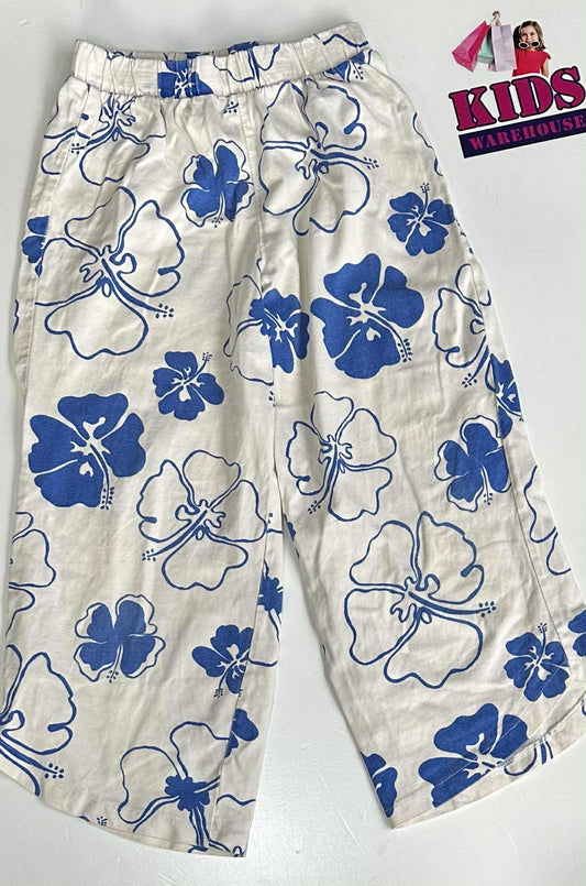 Zara White Pants With Blue Flower Pattern Size 7
