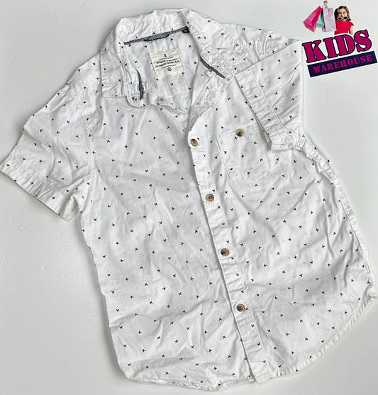 Target White Shirt With Black Cross Pattern Size 8