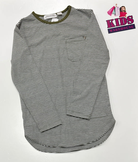 Willow & Jag Black, White Stripe Long Sleeve Top Shirt Size 8