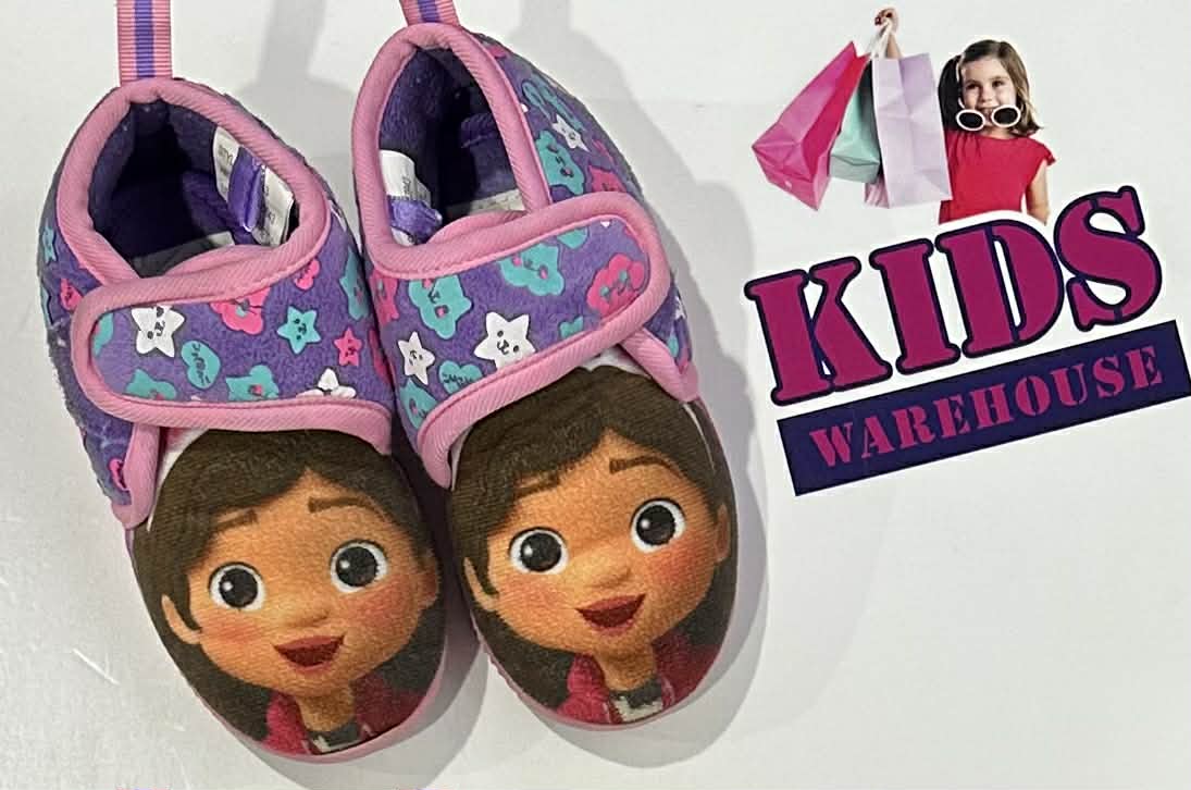 Gabby's Dollhouse Slippers Size 7 (Child)