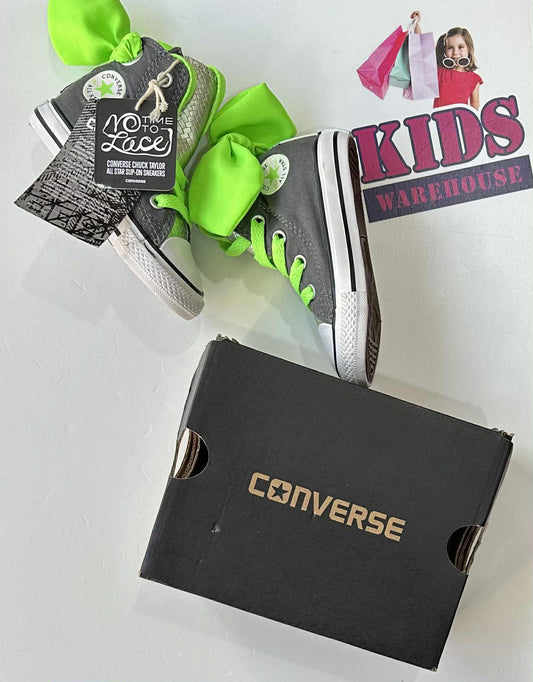 NEW Converse No Time To Lace Slip-On Sneakers Grey, Green, White Size 5 (Child)