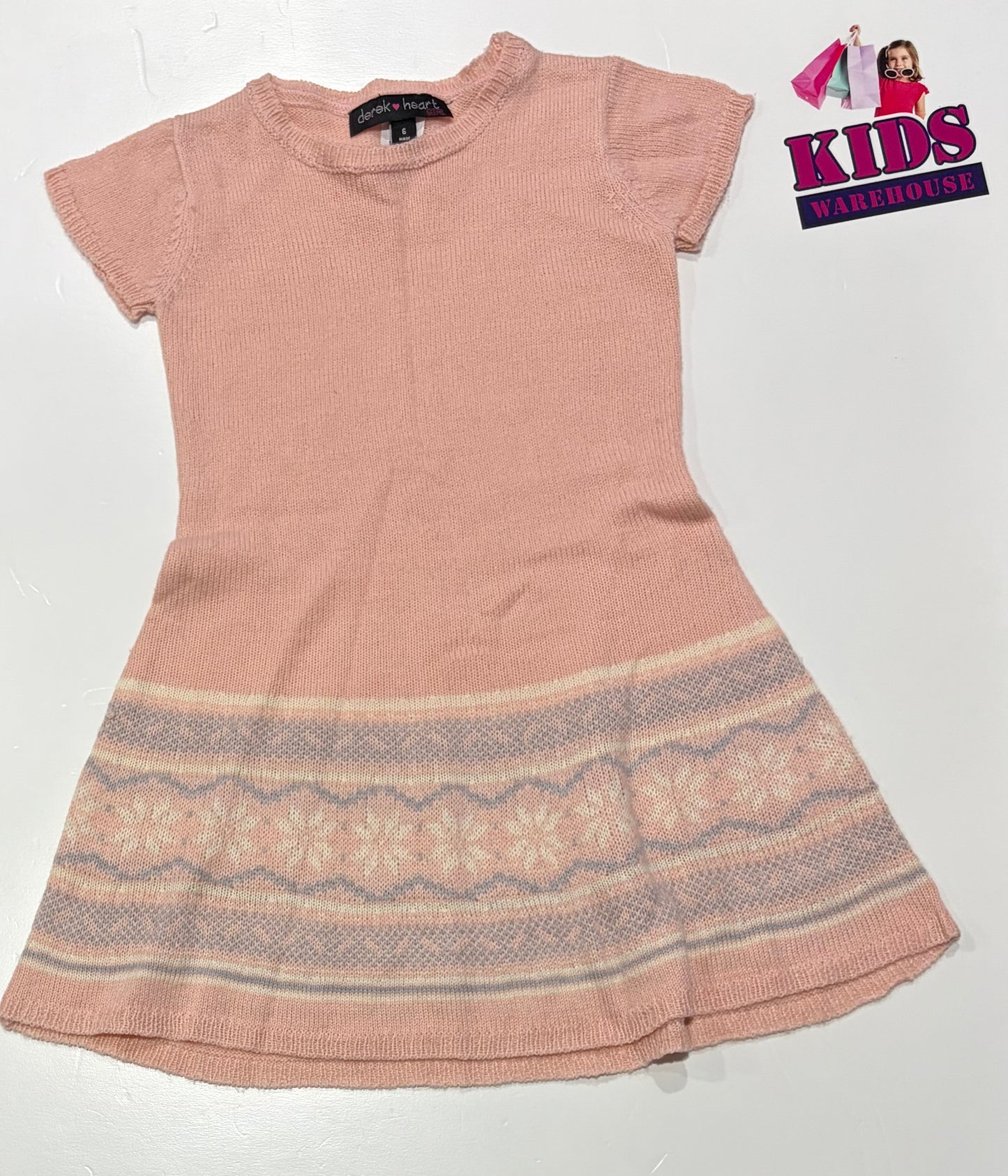 Derek Heart Pink, Grey, White Pattern Dress Size 6