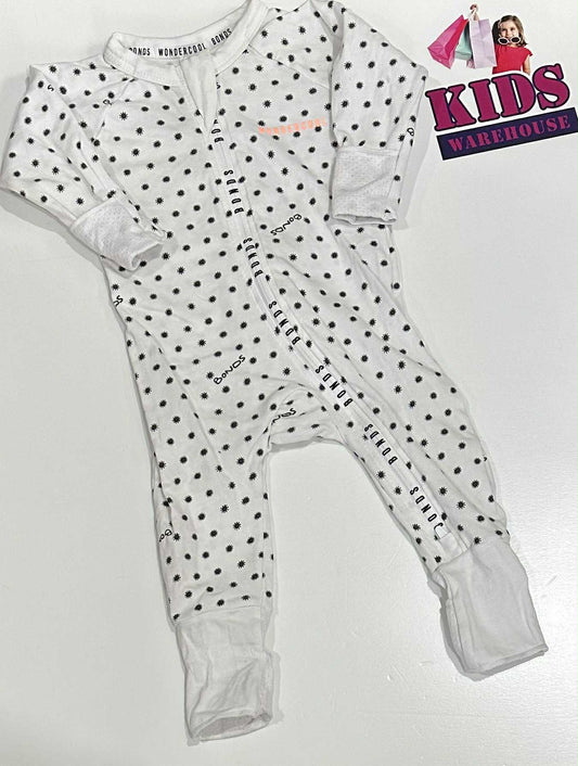 Bonds White Jumpsuit With Black Dot Pattern Size 000