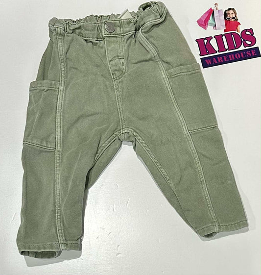 H&M Green Jean Pants Size 1