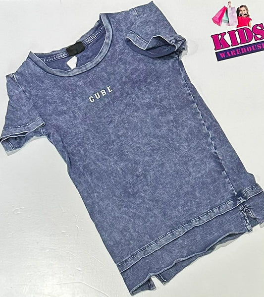 Culture Cube Blue & White Top With “Cube” Print Size 5