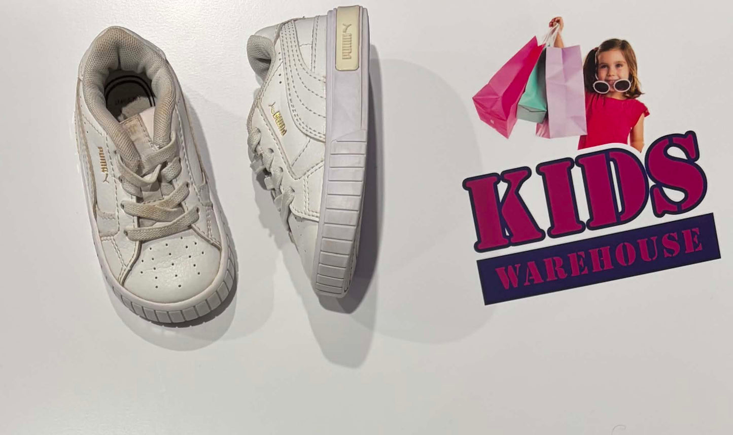 Puma White, Gold Runners Size US5/UK4 (Child)