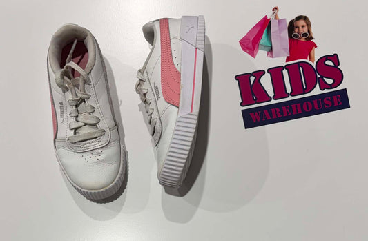 Puma White, Pink Runners Size US13/UK12 (Older Child)