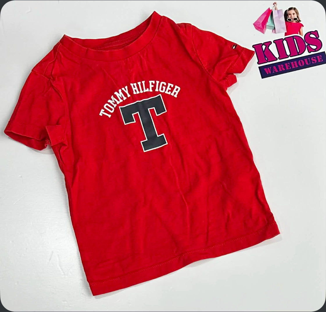 Tommy Hilfiger Red Top With “T” Print Size 1