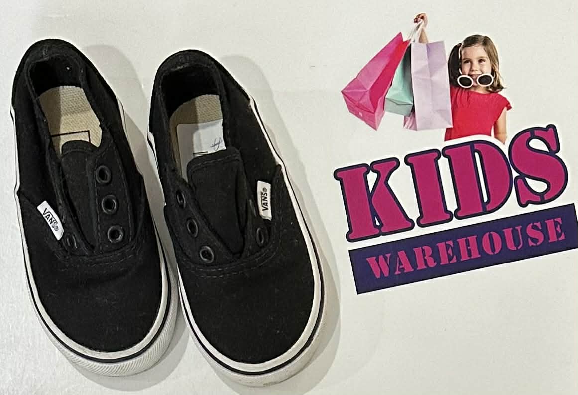 Vans Black Sneakers Size 4 (Toddler/Child)