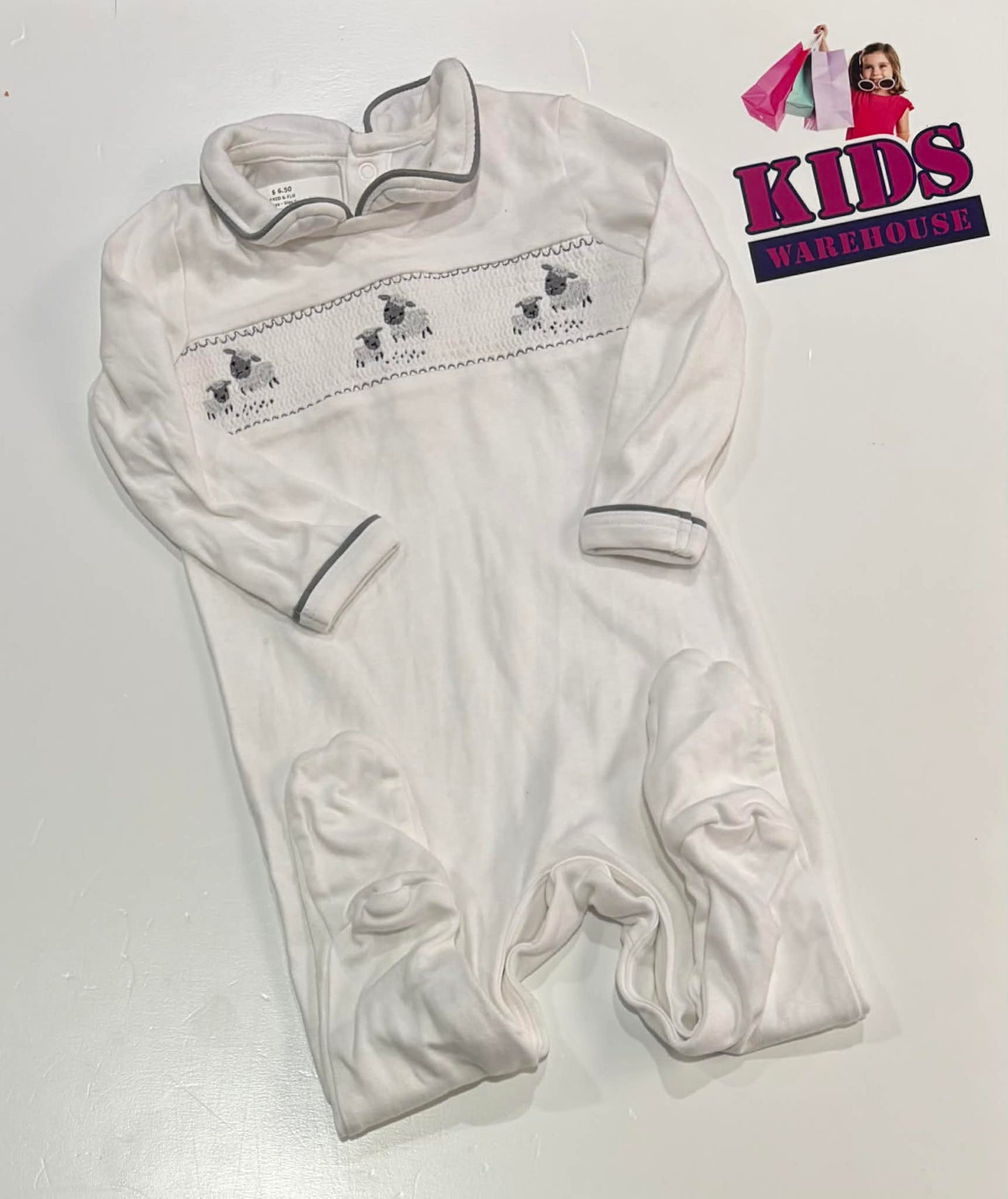 Fred & Flo White Jumpsuit With Sheep Pattern Size 0