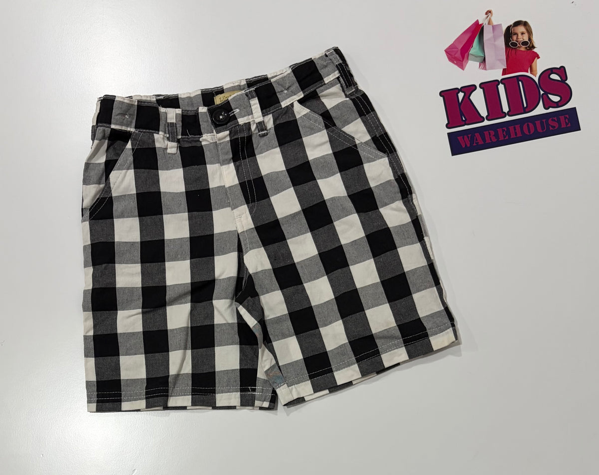 Lily & Dan Black, White Check Print Shorts Size 6