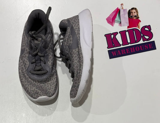 Nike Grey Leopard Print Runners Size US11/UK10.5 (Child)