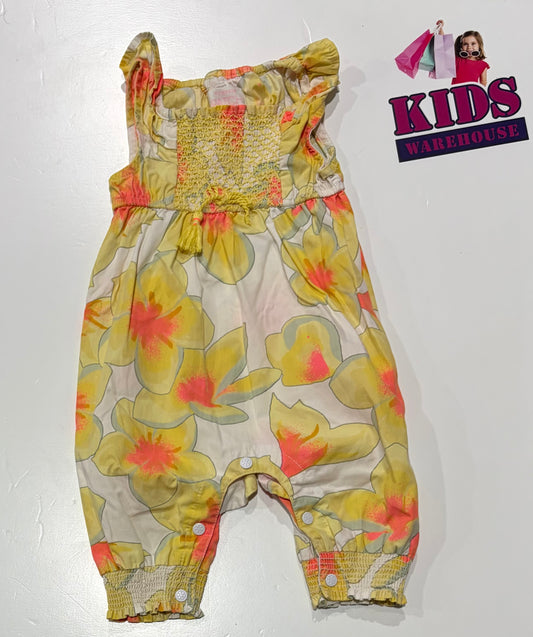 Pumkin Patch White, Yellow, Orange Flower Print Overalls Size 000