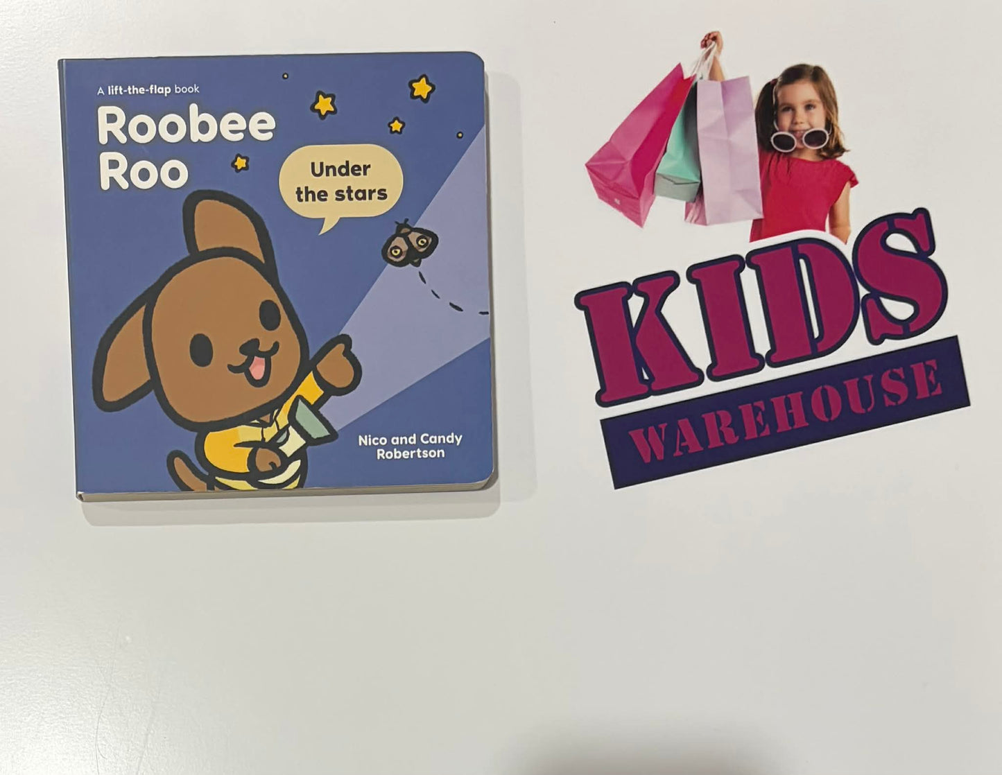 Roobee Roo Under The Stars A Lift-The-Flap Book (Boardbook) - Nico Robertson, Candy Robertson